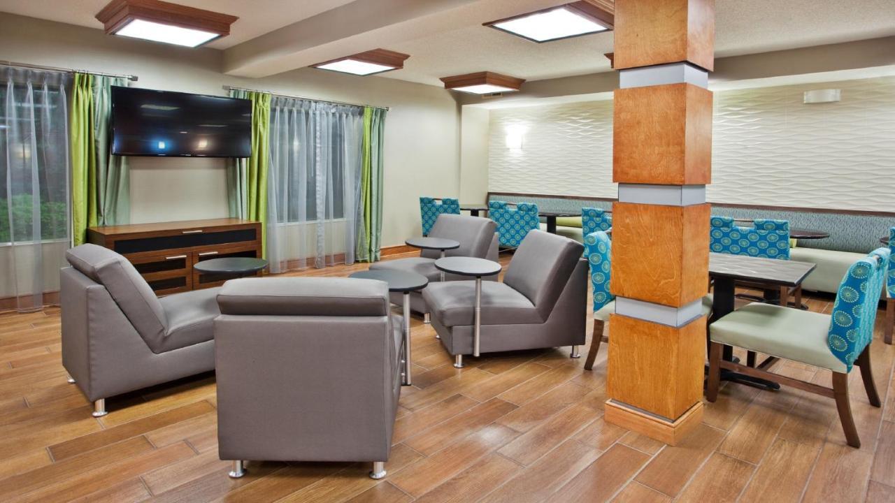 Holiday Inn Express Hotel & Suites Kimball, An Ihg Hotel Экстерьер фото